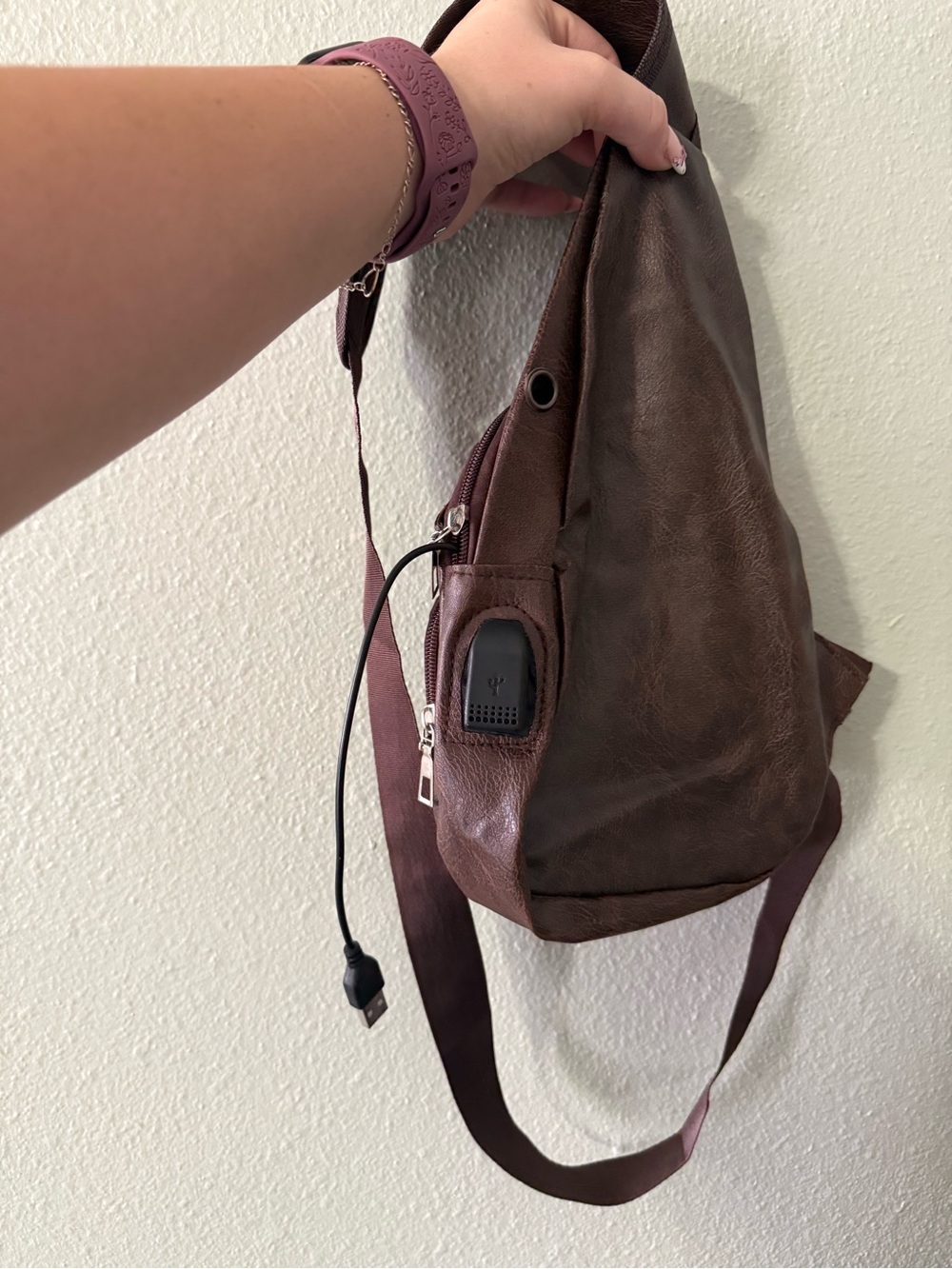 Brown Leather-Look Sling Backpack Crossbody Bag with USB Charging Port - Picture 2 of 7